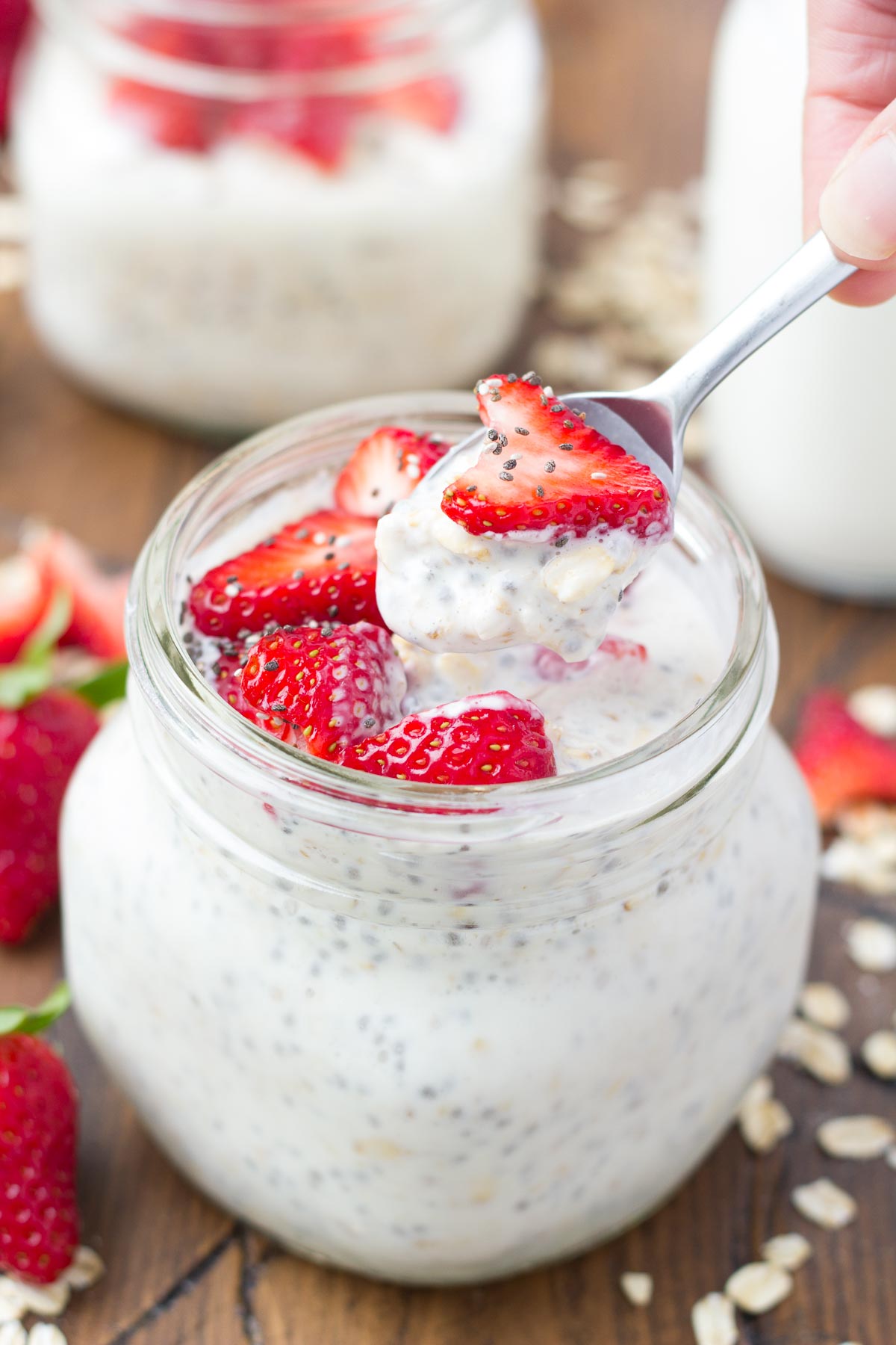 Strawberry Chia Overnight Oats - Kristine's Kitchen