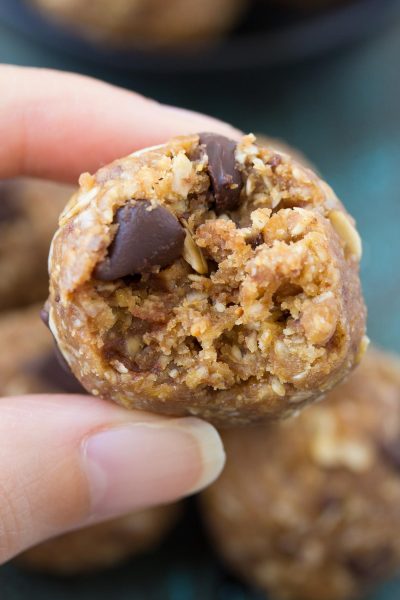 Peanut Butter Chocolate Chip Cookie Energy Bites