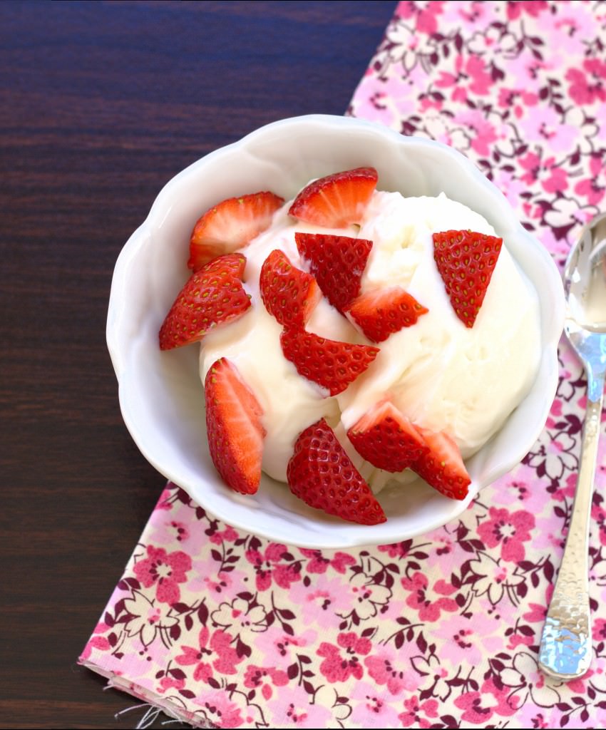 Vanilla Frozen Yogurt - Kristine&amp;#39;s Kitchen