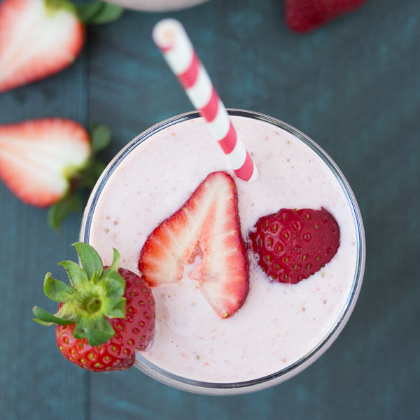 How to Make Easy Fruit Smoothies - Like Mother Like Daughter