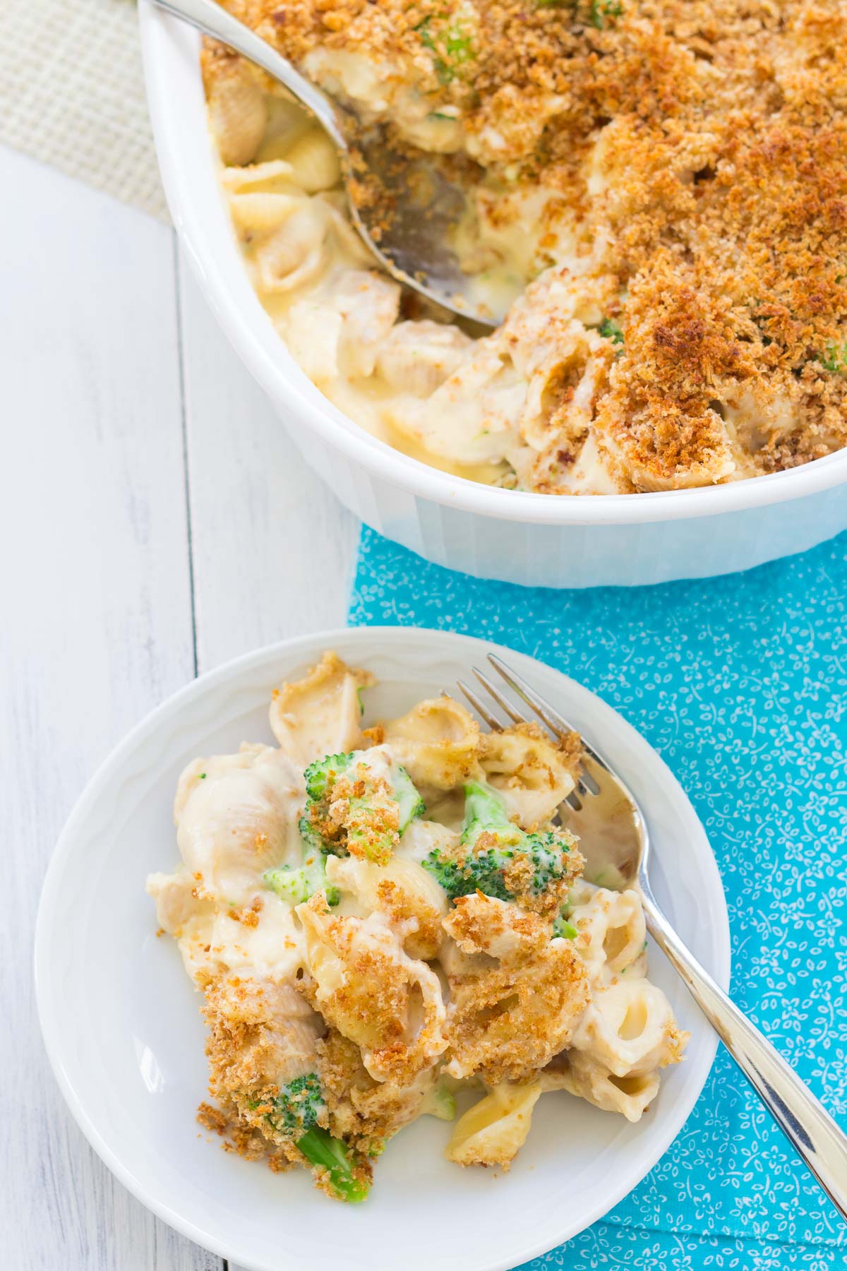 slow cooker mac and cheese with chicken and broccoli