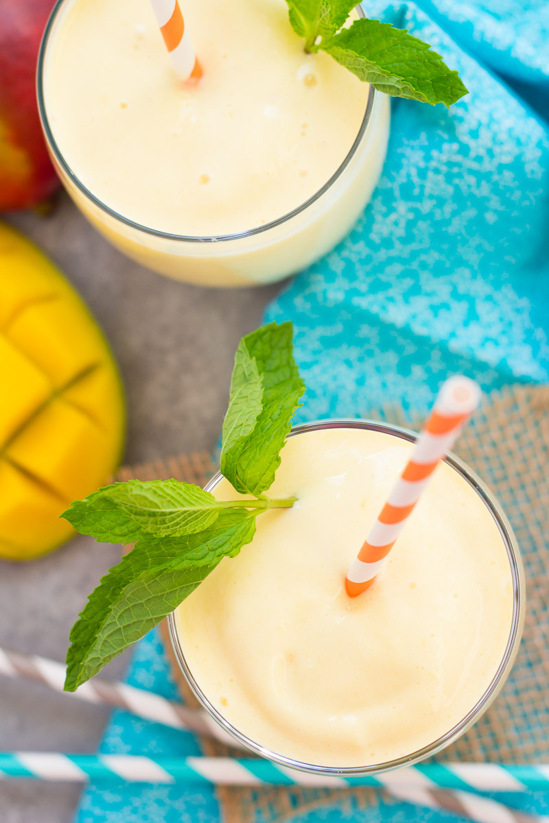 Mango Smoothie - Easy & Healthy Recipe!