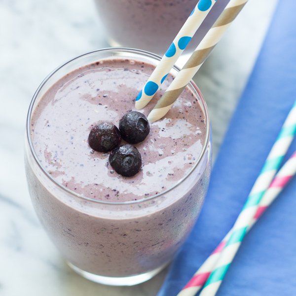 Blueberry Spinach Breakfast Smoothie - Kristine's Kitchen