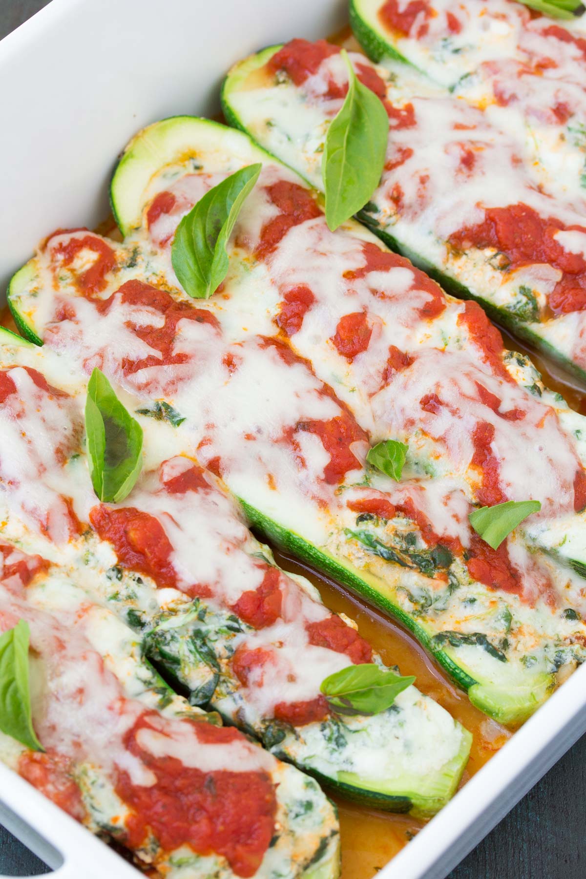 Spinach and Cheese Lasagna Stuffed Zucchini