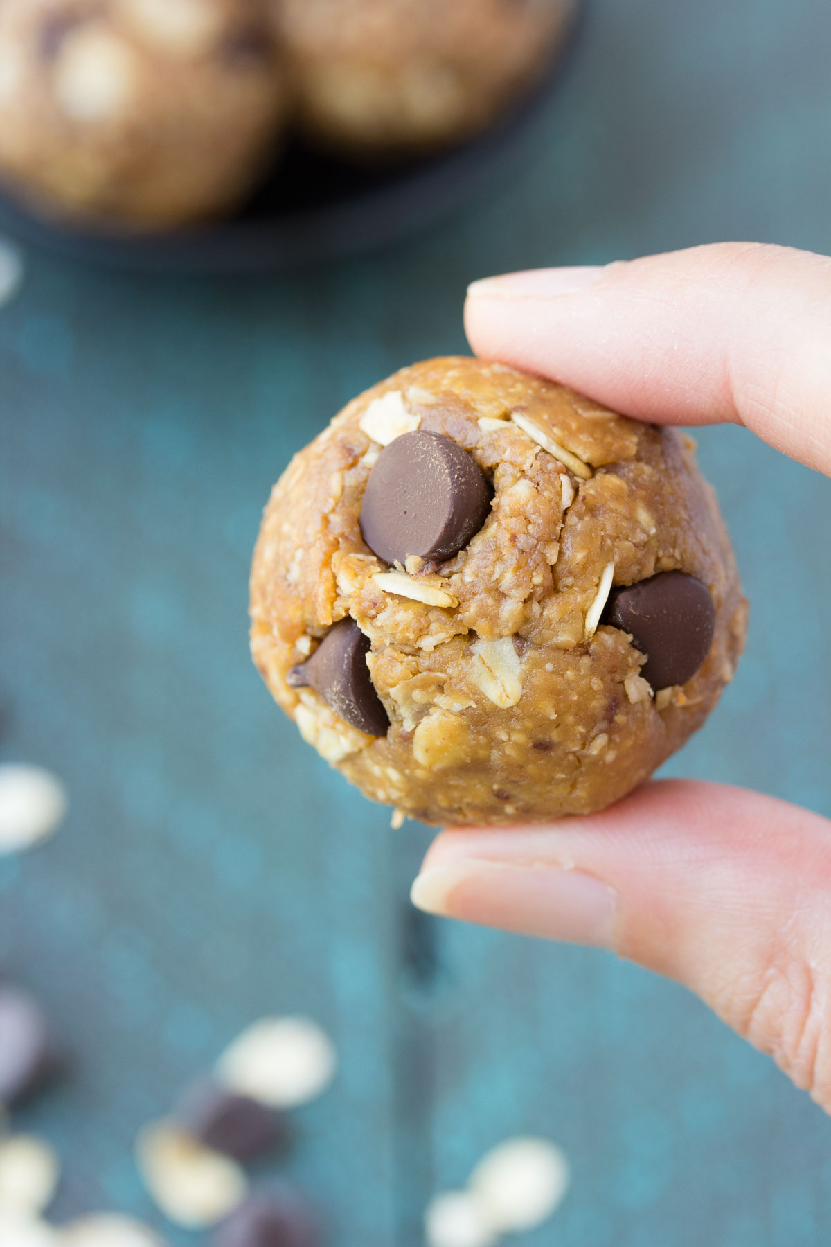 Peanut Butter Chocolate Chip Energy Bites