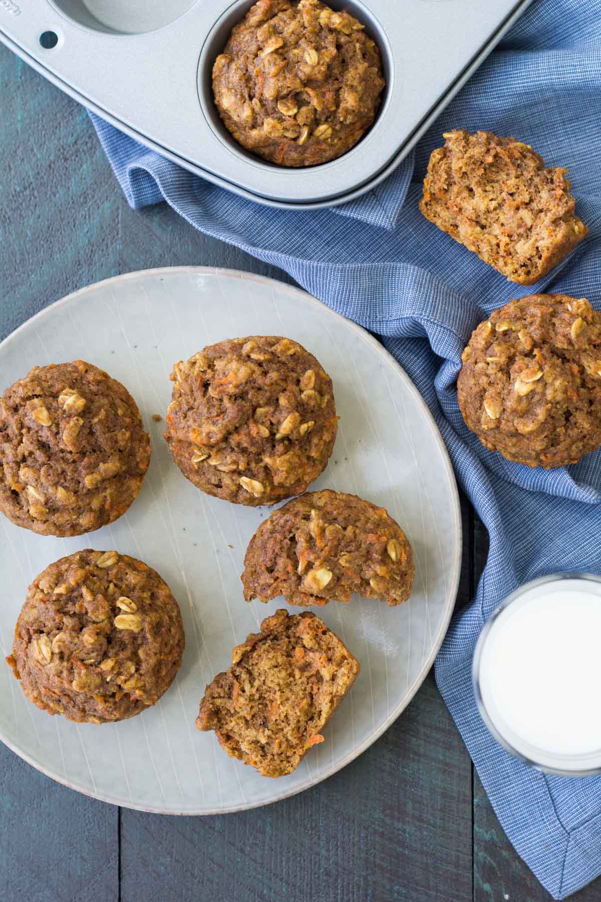 Healthy Carrot Cake Oat Muffins (One Bowl)