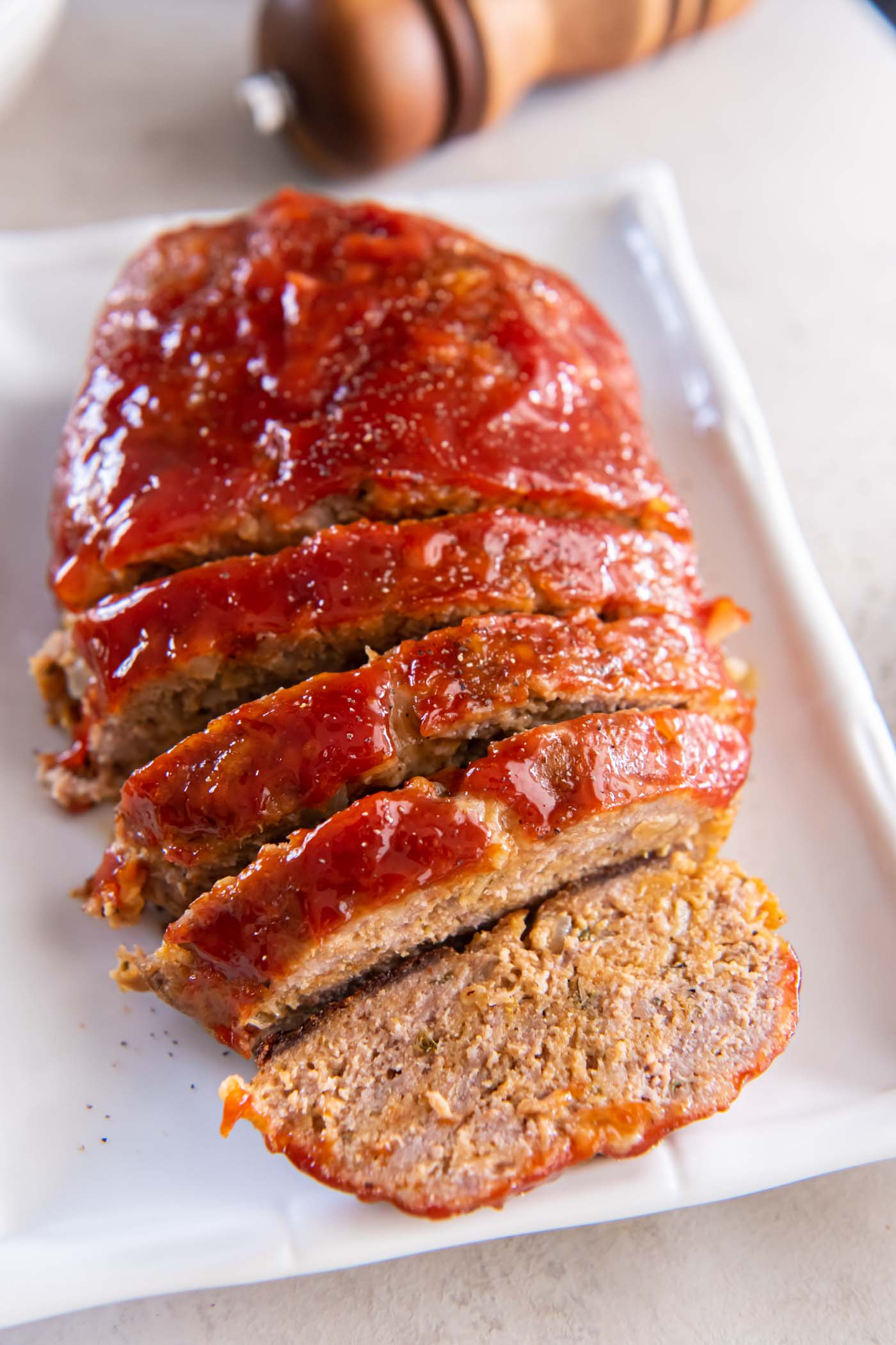 https://kristineskitchenblog.com/wp-content/uploads/2023/03/turkey-meatloaf-recipe-12-2.jpg