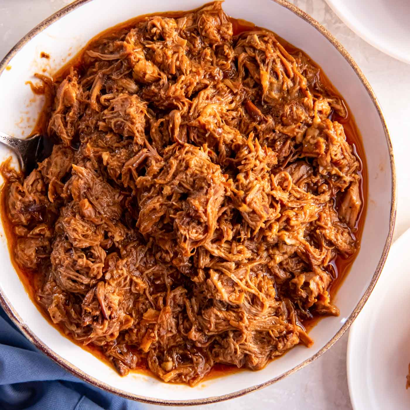 How to Make Pulled Pork in a Crock Pot
