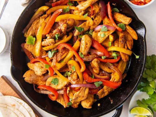 https://kristineskitchenblog.com/wp-content/uploads/2023/05/chicken-fajitas-recipe-36-2-500x375.jpg