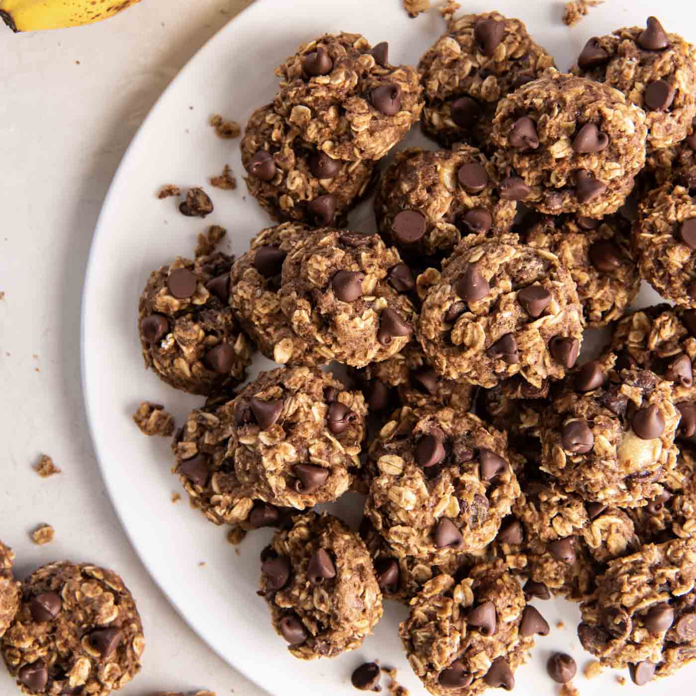 Banana Oatmeal Cookies