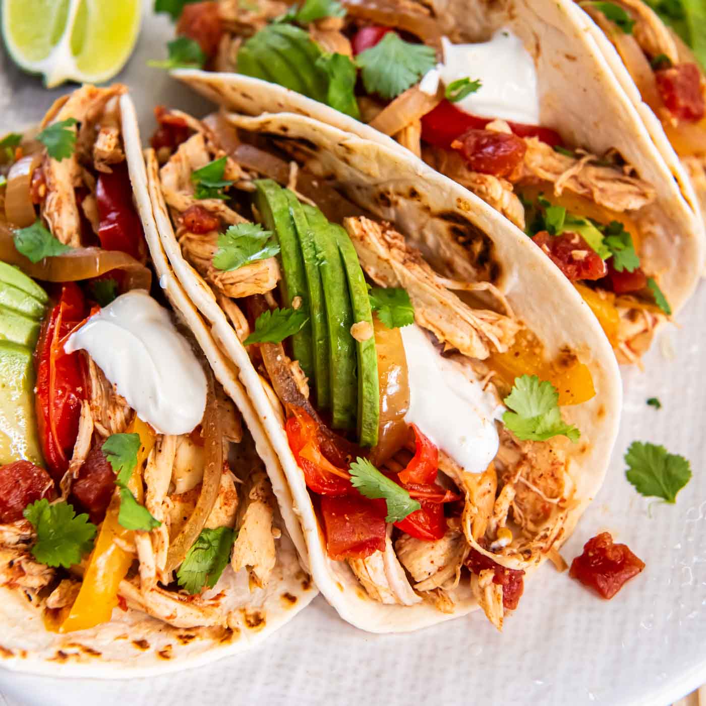 Easy Crockpot Chicken Fajitas